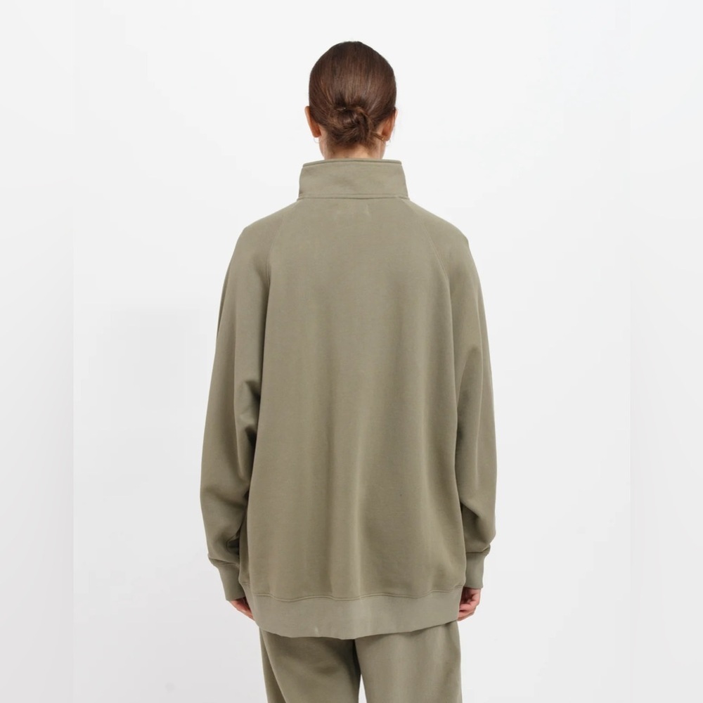 BRUNETTE THE LABEL - Not your boyfriend 1/2 zip sweater size L/XL in Olive - Picture 4 of 14